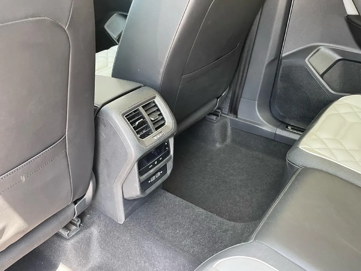 2023 Volkswagen Tayron 1.4T 150HP L4 7DCT,autocango,china used car exporter,china ev exporter,chinese used car exporter,chinese used ev exporter