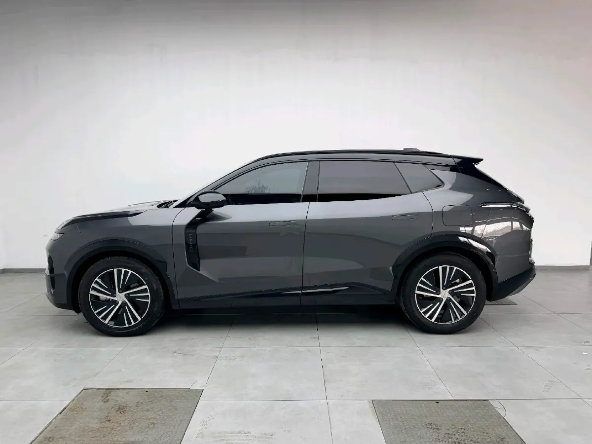 2023 LYNK&CO 08 EM-P 1.5T 163HP L4 3DHT PHEV 21.2KWH,autocango,china used car exporter,china ev exporter,chinese used car exporter,chinese used ev exporter