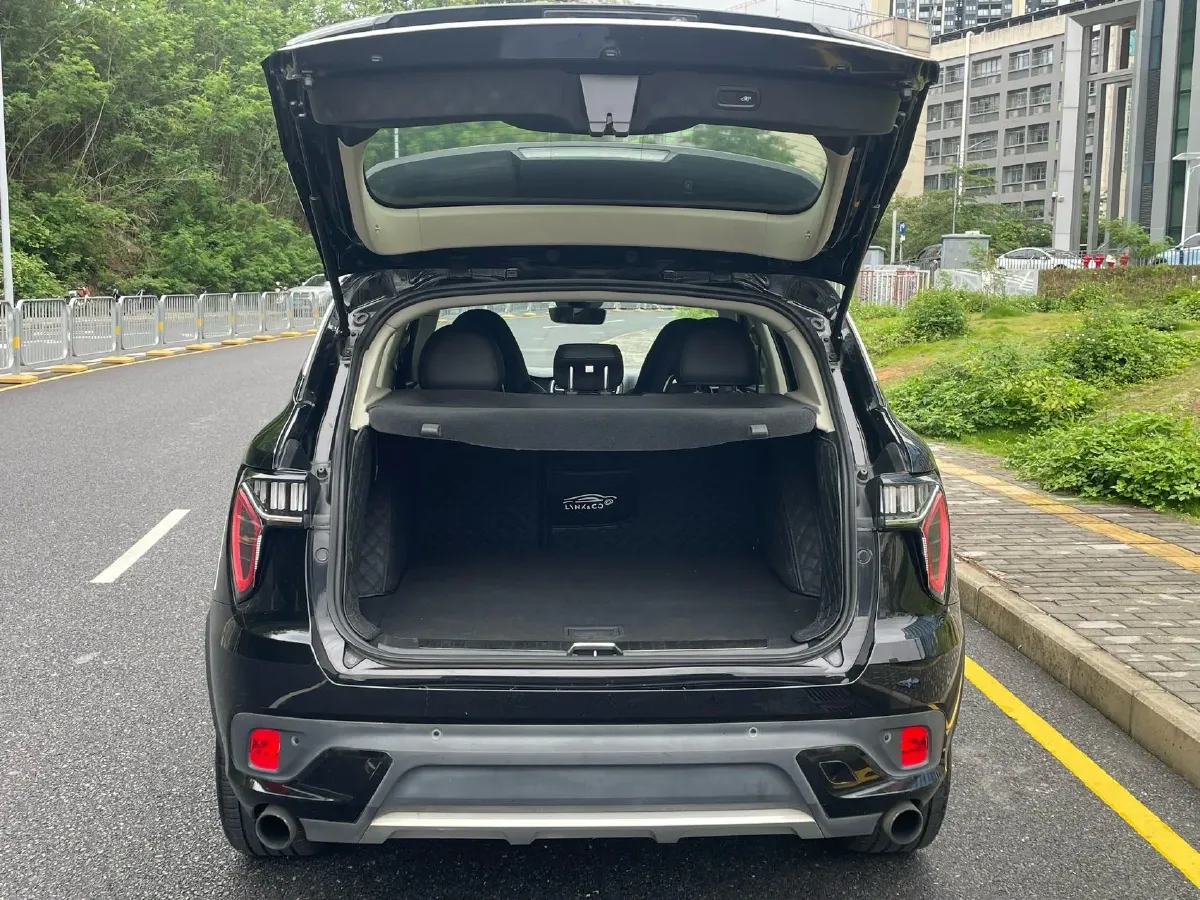 2018 Isuzu Mu-X 1.9T 163HP L4 6AT,autocango,china used car exporter,china ev exporter,chinese used car exporter,chinese used ev exporter