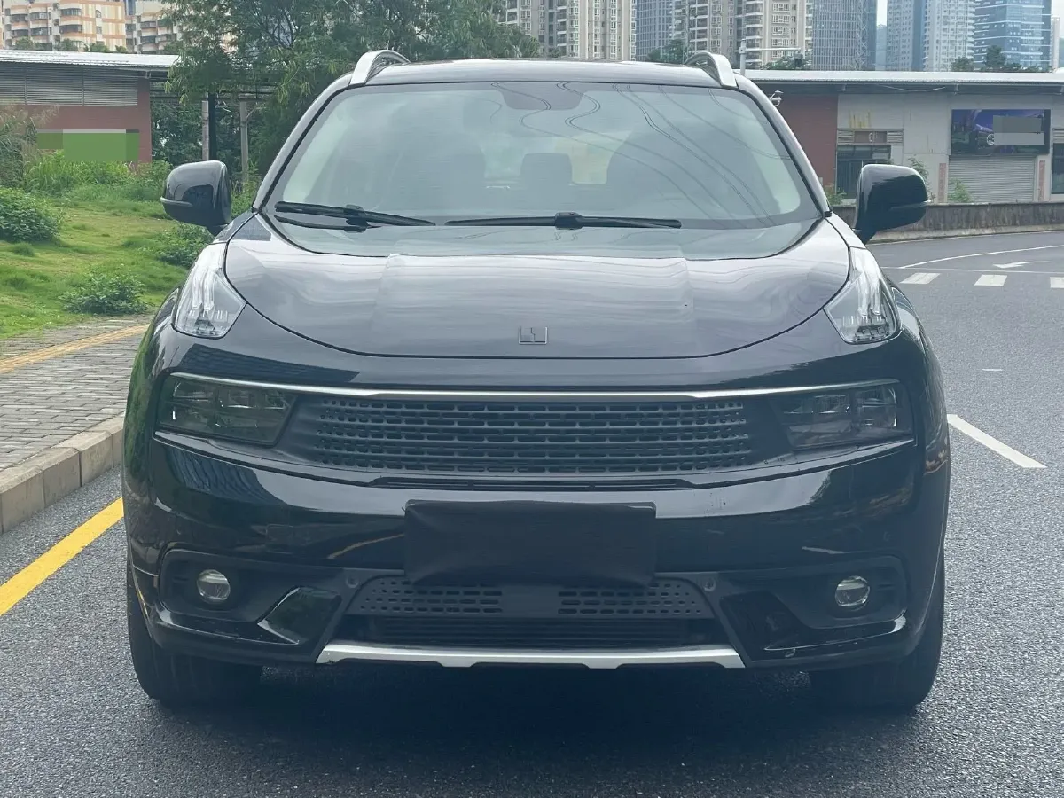 2018 Isuzu Mu-X 1.9T 163HP L4 6AT,autocango,china used car exporter,china ev exporter,chinese used car exporter,chinese used ev exporter