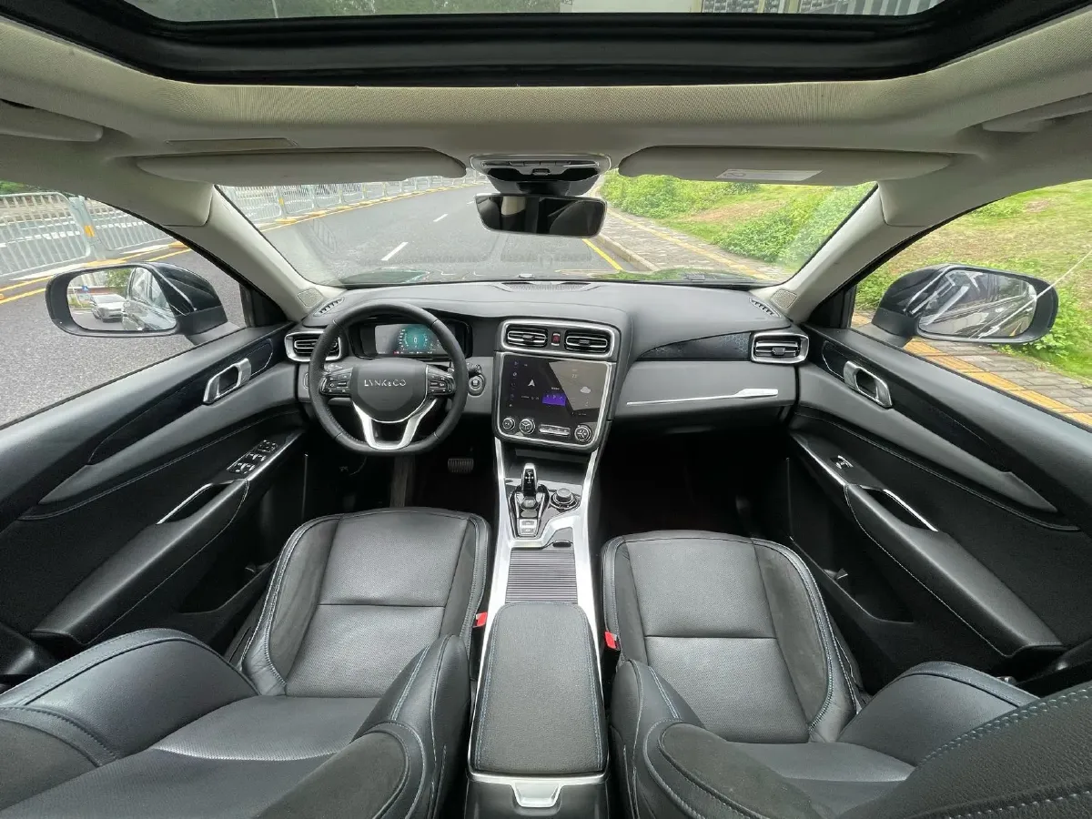 2018 Isuzu Mu-X 1.9T 163HP L4 6AT,autocango,china used car exporter,china ev exporter,chinese used car exporter,chinese used ev exporter