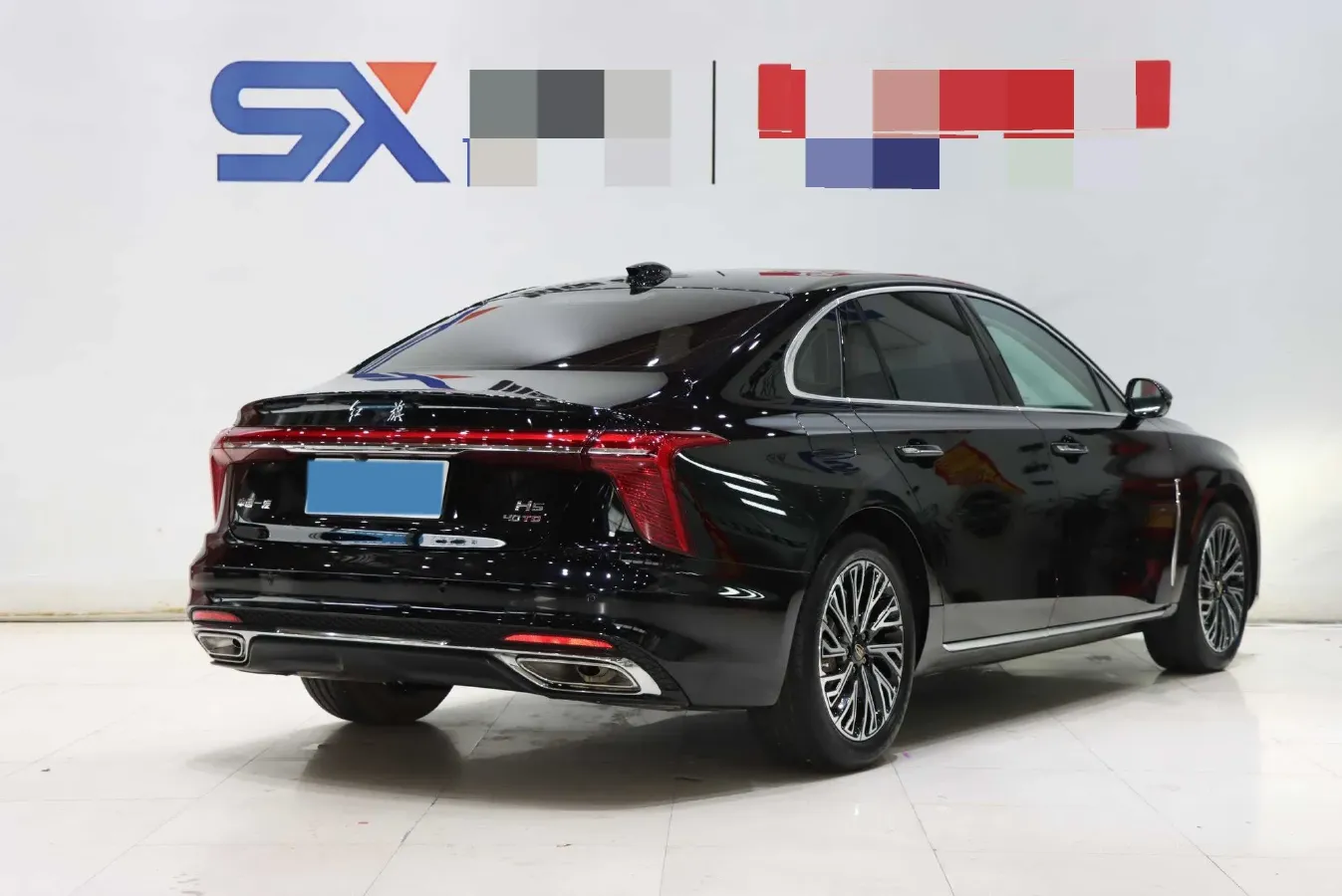 2024 HongQi H5 2.0T 224HP L4 8AT,autocango,china used car exporter,china ev exporter,chinese used car exporter,chinese used ev exporter