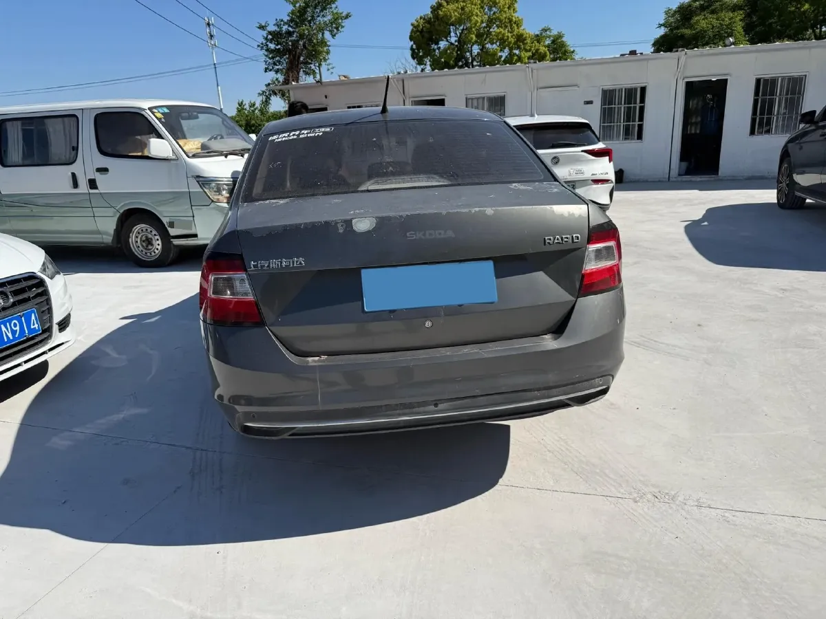 2019 SWM G01 1.5T 156HP L4 6MT,autocango,china used car exporter,china ev exporter,chinese used car exporter,chinese used ev exporter