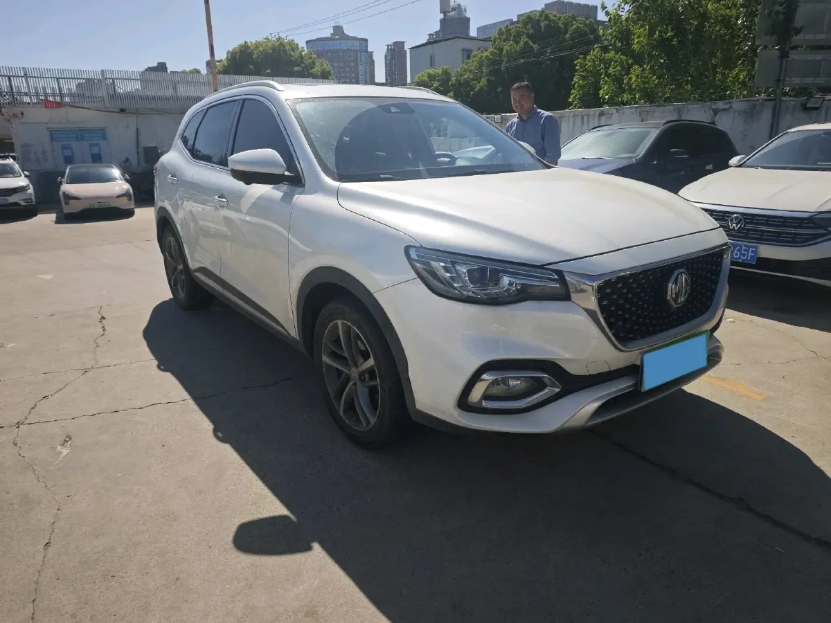 2019 MG HS 2.0T 231HP L4 6DCT,autocango,china used car exporter,china ev exporter,chinese used car exporter,chinese used ev exporter