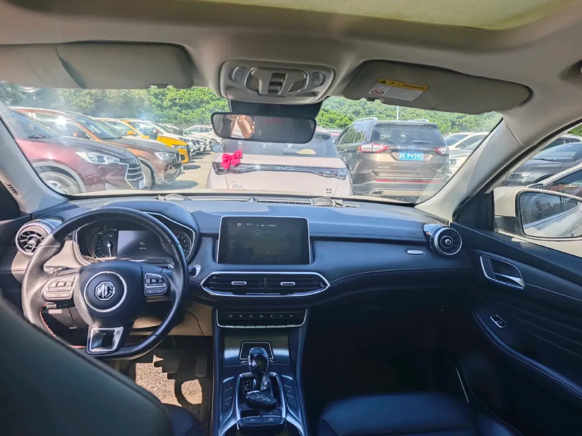 2019 MG HS 2.0T 231HP L4 6DCT,autocango,china used car exporter,china ev exporter,chinese used car exporter,chinese used ev exporter