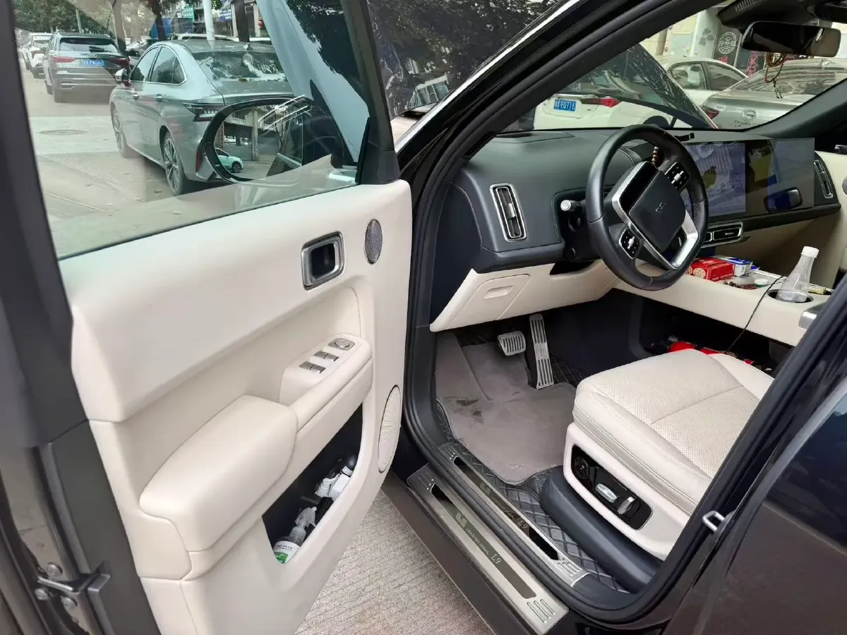 2022 Li L9 Range Extended 154HP REEV 42.6KWH,autocango,china used car exporter,china ev exporter,chinese used car exporter,chinese used ev exporter