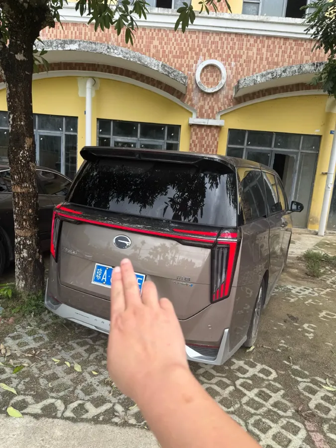 2023 GAC Trumpchi M8 2.0T 190HP L4 E-CVT Hybrid,autocango,china used car exporter,china ev exporter,chinese used car exporter,chinese used ev exporter