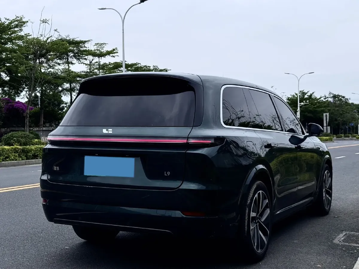 2024 Li L9 Range Extended 154HP REEV 52.3KWH,autocango,china used car exporter,china ev exporter,chinese used car exporter,chinese used ev exporter