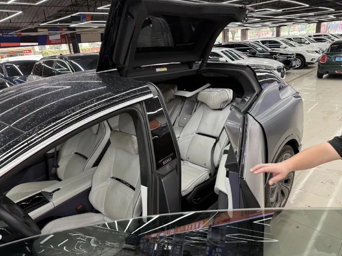 2021 HiPhi X BEV 97KWH,autocango,china used car exporter,china ev exporter,chinese used car exporter,chinese used ev exporter