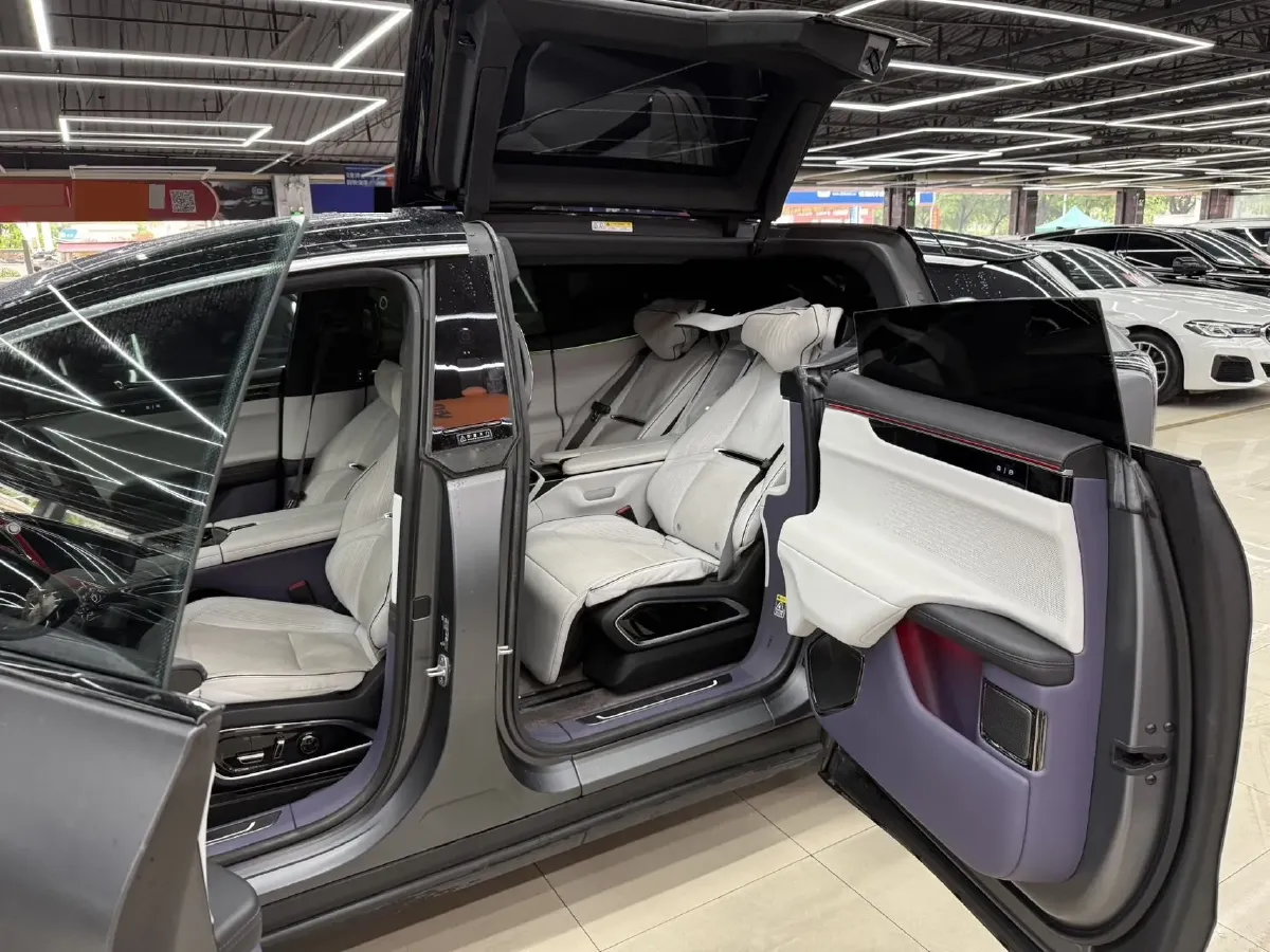 2021 HiPhi X BEV 97KWH,autocango,china used car exporter,china ev exporter,chinese used car exporter,chinese used ev exporter