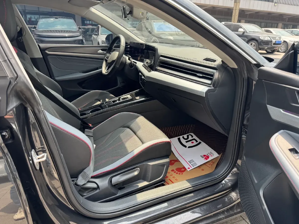 2023 Volkswagen Lamando 1.4T 150HP L4 7DCT,autocango,china used car exporter,china ev exporter,chinese used car exporter,chinese used ev exporter
