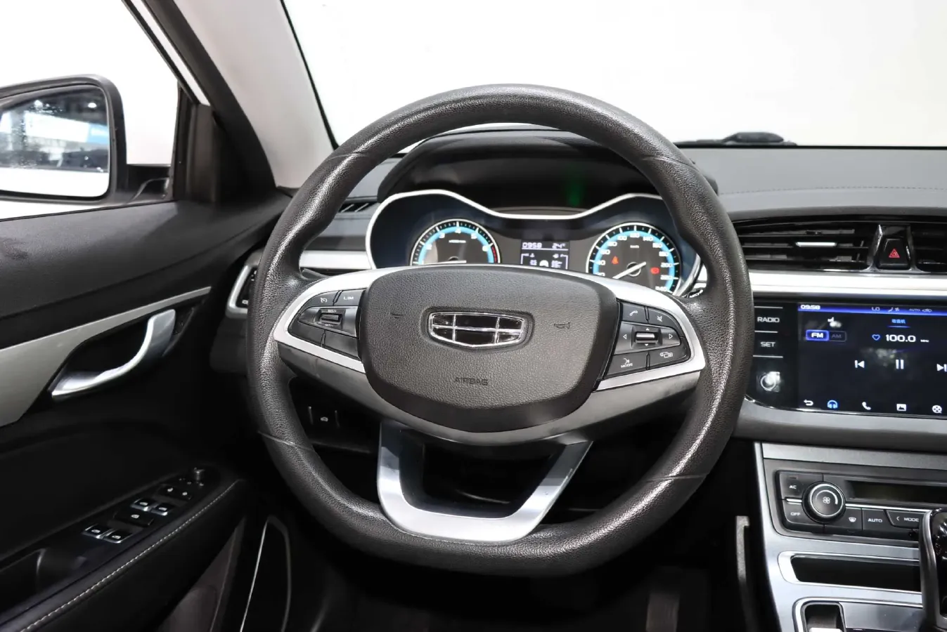 2020 Geely Emgrand 1.5L 109HP L4 CVT,autocango,china used car exporter,china ev exporter,chinese used car exporter,chinese used ev exporter