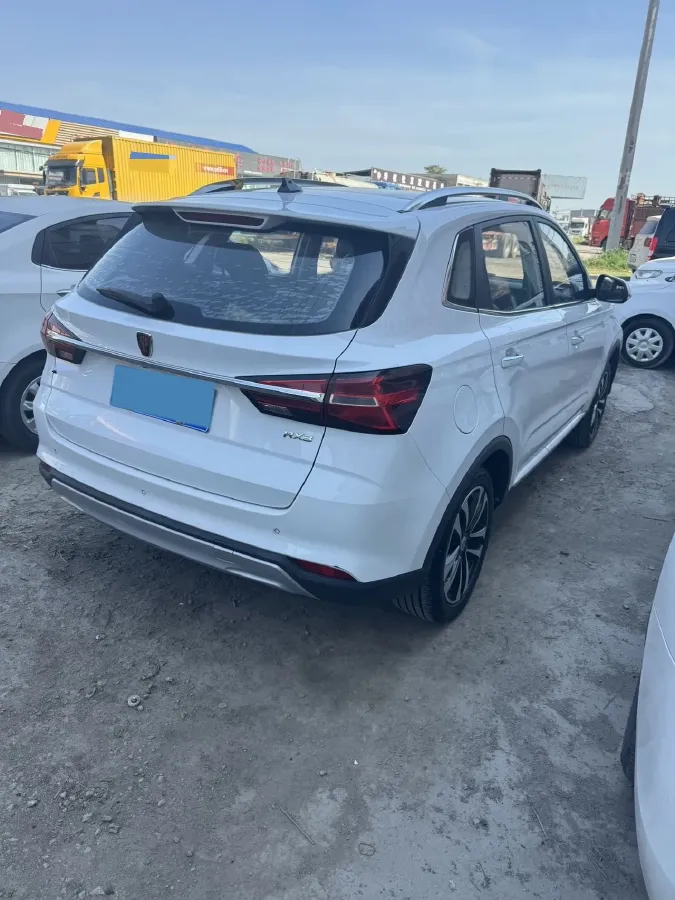 2020 Roewe RX3 1.6L 125HP L4 5MT,autocango,china used car exporter,china ev exporter,chinese used car exporter,chinese used ev exporter
