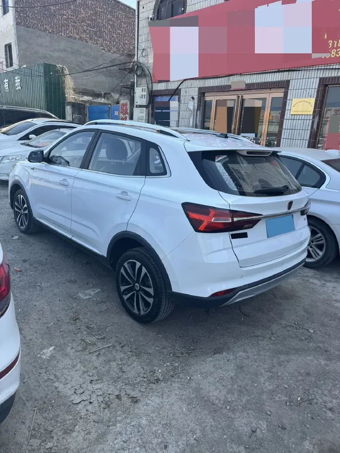 2020 Roewe RX3 1.6L 125HP L4 5MT,autocango,china used car exporter,china ev exporter,chinese used car exporter,chinese used ev exporter