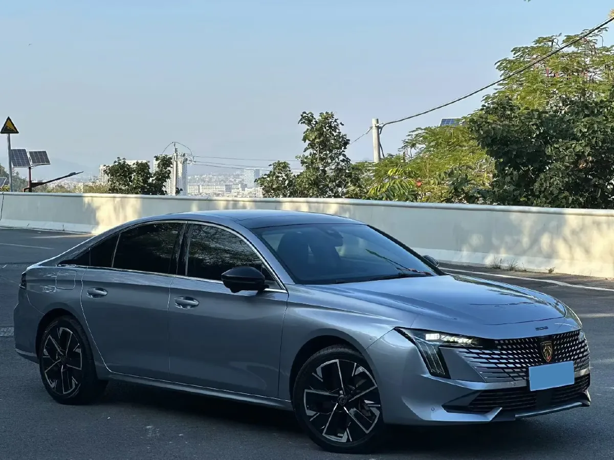 2023 Peugeot 508 1.8T 211HP L4 8AT,autocango,china used car exporter,china ev exporter,chinese used car exporter,chinese used ev exporter