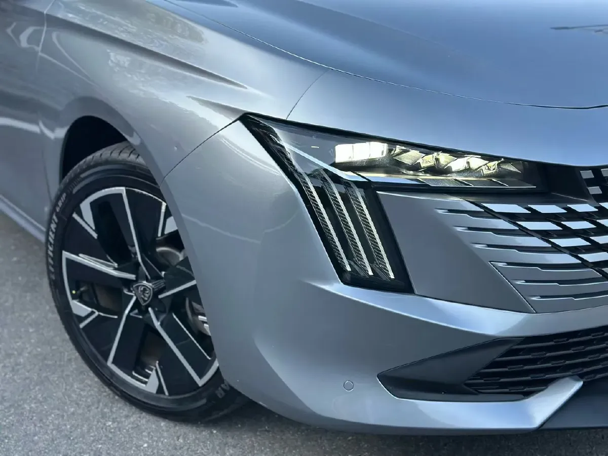 2023 Peugeot 508 1.8T 211HP L4 8AT,autocango,china used car exporter,china ev exporter,chinese used car exporter,chinese used ev exporter