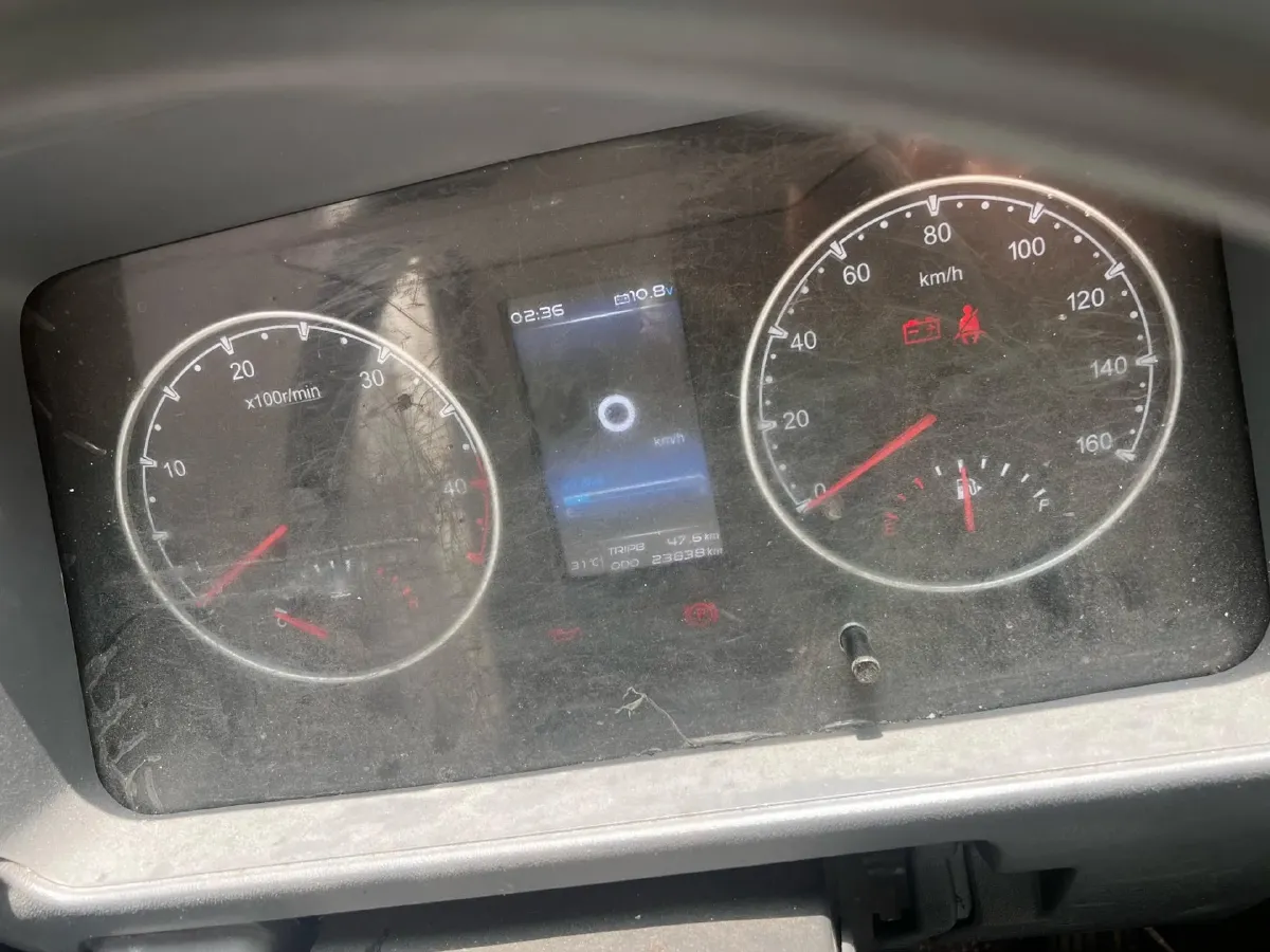 2019 MAXUS XinTu V80 2.5T 136HP L4 6MT,autocango,china used car exporter,china ev exporter,chinese used car exporter,chinese used ev exporter