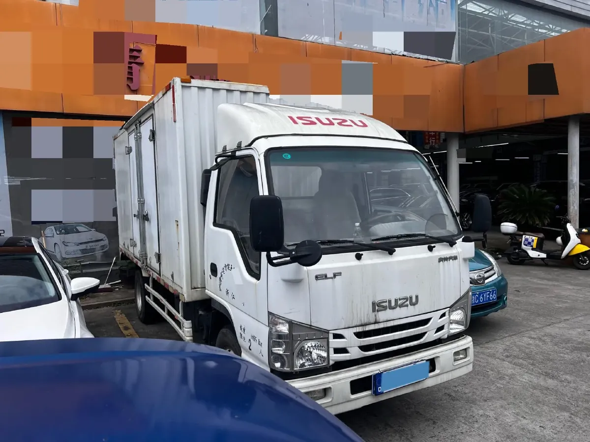 2019 MAXUS XinTu V80 2.5T 136HP L4 6MT,autocango,china used car exporter,china ev exporter,chinese used car exporter,chinese used ev exporter