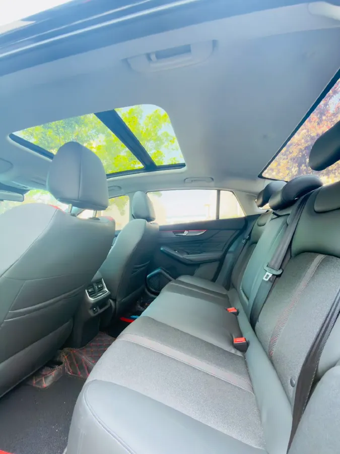 2022 DongFeng Aeolus YiXuan MAX 1.5T 190HP L4 7DCT,autocango,china used car exporter,china ev exporter,chinese used car exporter,chinese used ev exporter