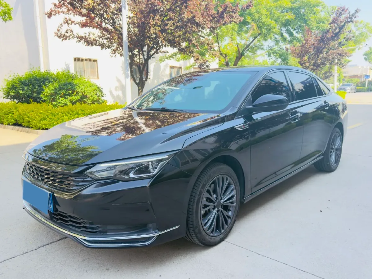 2022 DongFeng Aeolus YiXuan MAX 1.5T 190HP L4 7DCT,autocango,china used car exporter,china ev exporter,chinese used car exporter,chinese used ev exporter