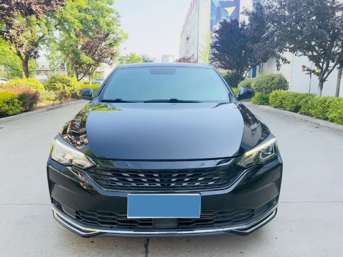 2022 DongFeng Aeolus YiXuan MAX 1.5T 190HP L4 7DCT,autocango,china used car exporter,china ev exporter,chinese used car exporter,chinese used ev exporter