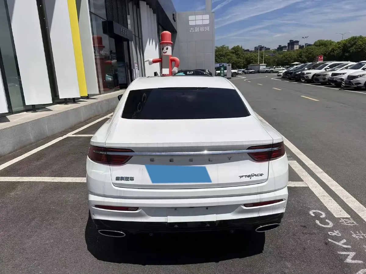 2021 Geely Preface 2.0T 190HP L4 7DCT,autocango,china used car exporter,china ev exporter,chinese used car exporter,chinese used ev exporter