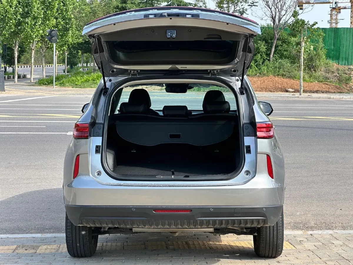 2024 Haval H6 1.5T 184HP L4 7DCT,autocango,china used car exporter,china ev exporter,chinese used car exporter,chinese used ev exporter