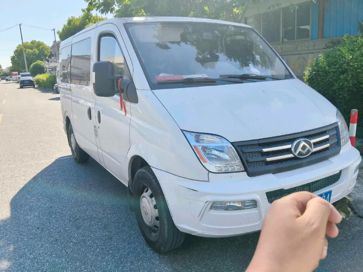 2021 Foton Scenery G9 2.4L 160HP L4 5MT,autocango,china used car exporter,china ev exporter,chinese used car exporter,chinese used ev exporter