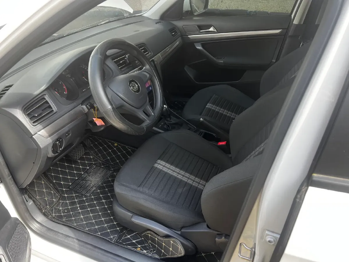 2019 ChangAn Eado XT 1.6L 128HP L4 6AT,autocango,china used car exporter,china ev exporter,chinese used car exporter,chinese used ev exporter