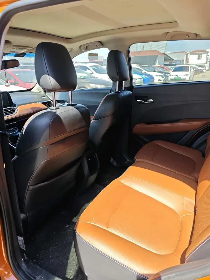 2017 HaiMa S5 Young Edition 1.6L 122HP L4 5MT,autocango,china used car exporter,china ev exporter,chinese used car exporter,chinese used ev exporter