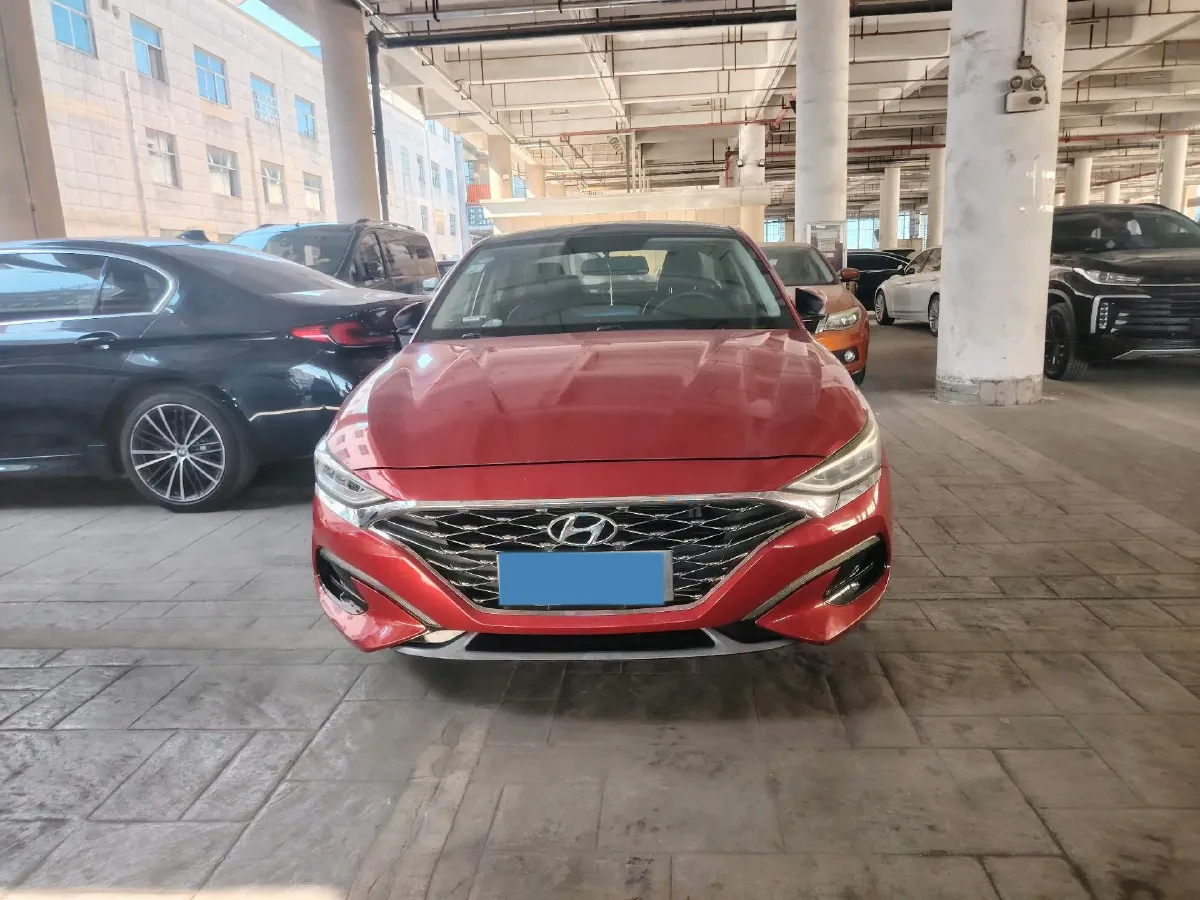 2019 Hyundai La Festa 1.6T 190HP L4 7DCT,autocango,china used car exporter,china ev exporter,chinese used car exporter,chinese used ev exporter
