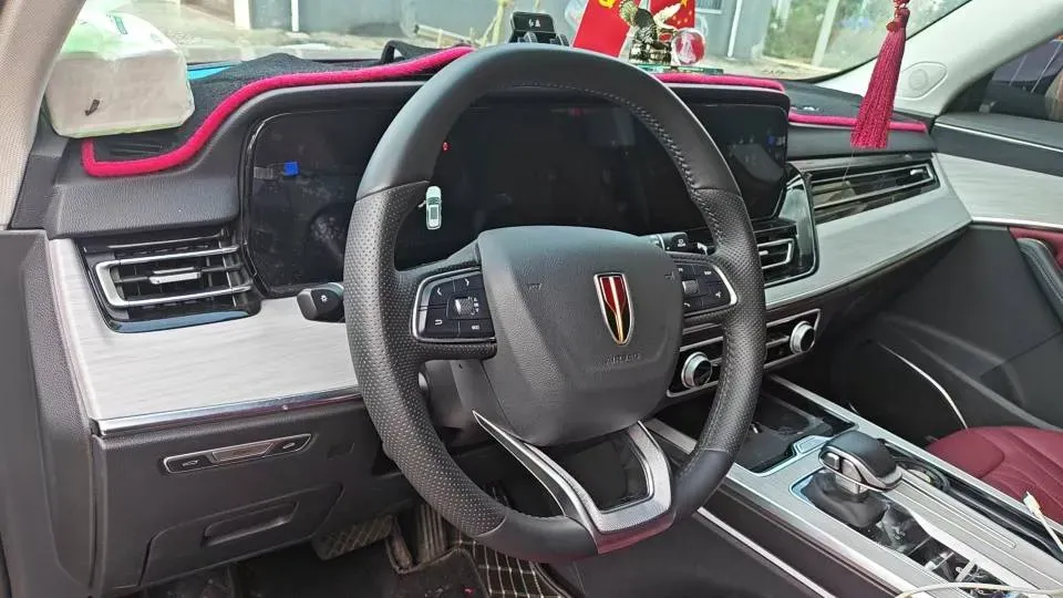 2023 HongQi HS5 2.0T 252HP L4 8AT,autocango,china used car exporter,china ev exporter,chinese used car exporter,chinese used ev exporter