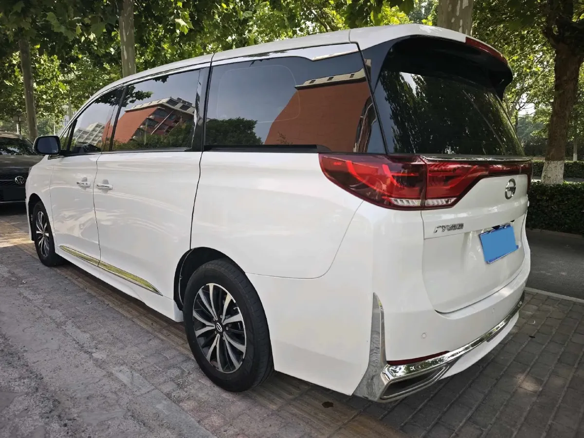 2021 GAC Trumpchi M8 2.0T 252HP L4 8AT,autocango,china used car exporter,china ev exporter,chinese used car exporter,chinese used ev exporter