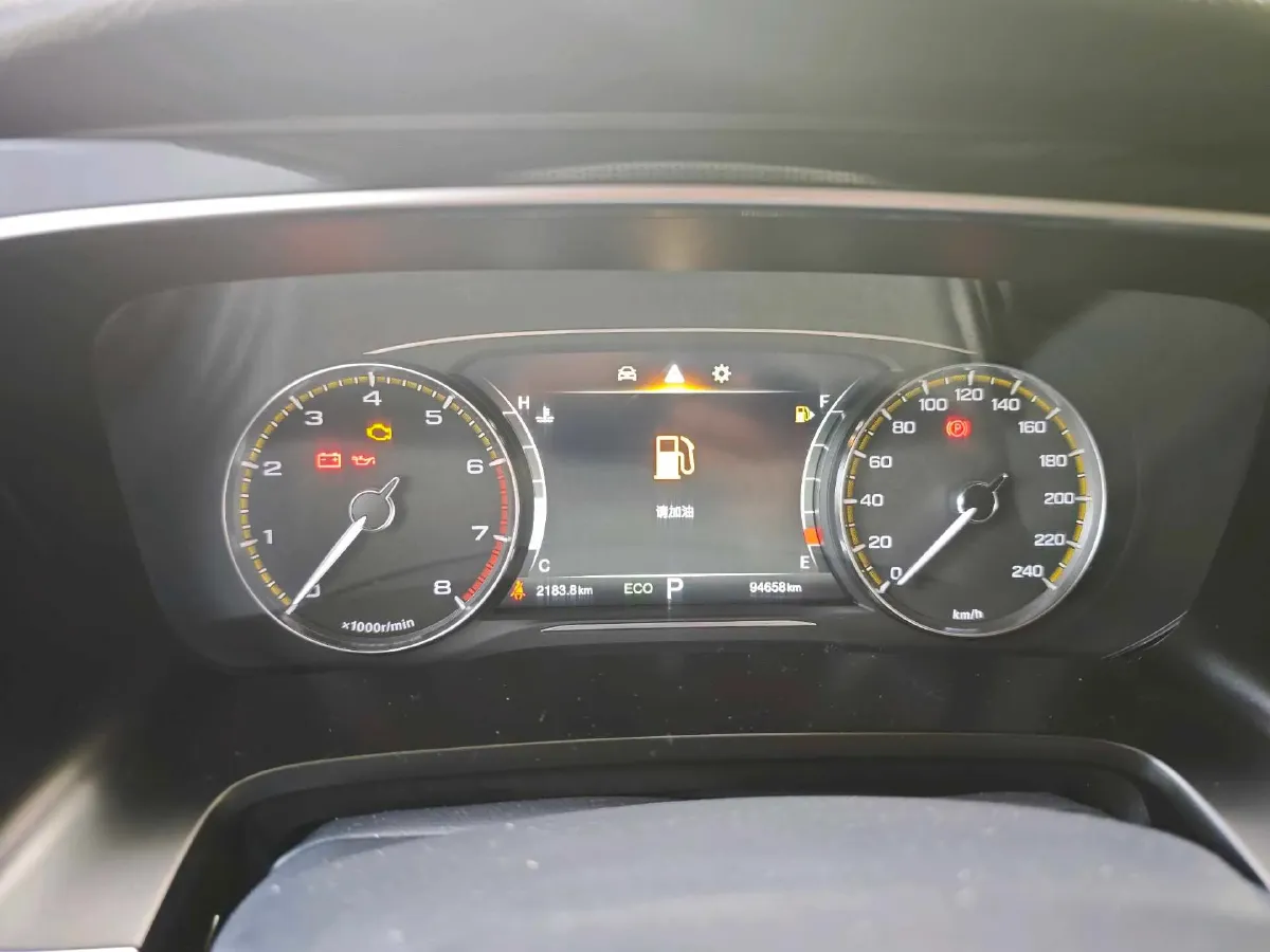 2021 GAC Trumpchi M8 2.0T 252HP L4 8AT,autocango,china used car exporter,china ev exporter,chinese used car exporter,chinese used ev exporter