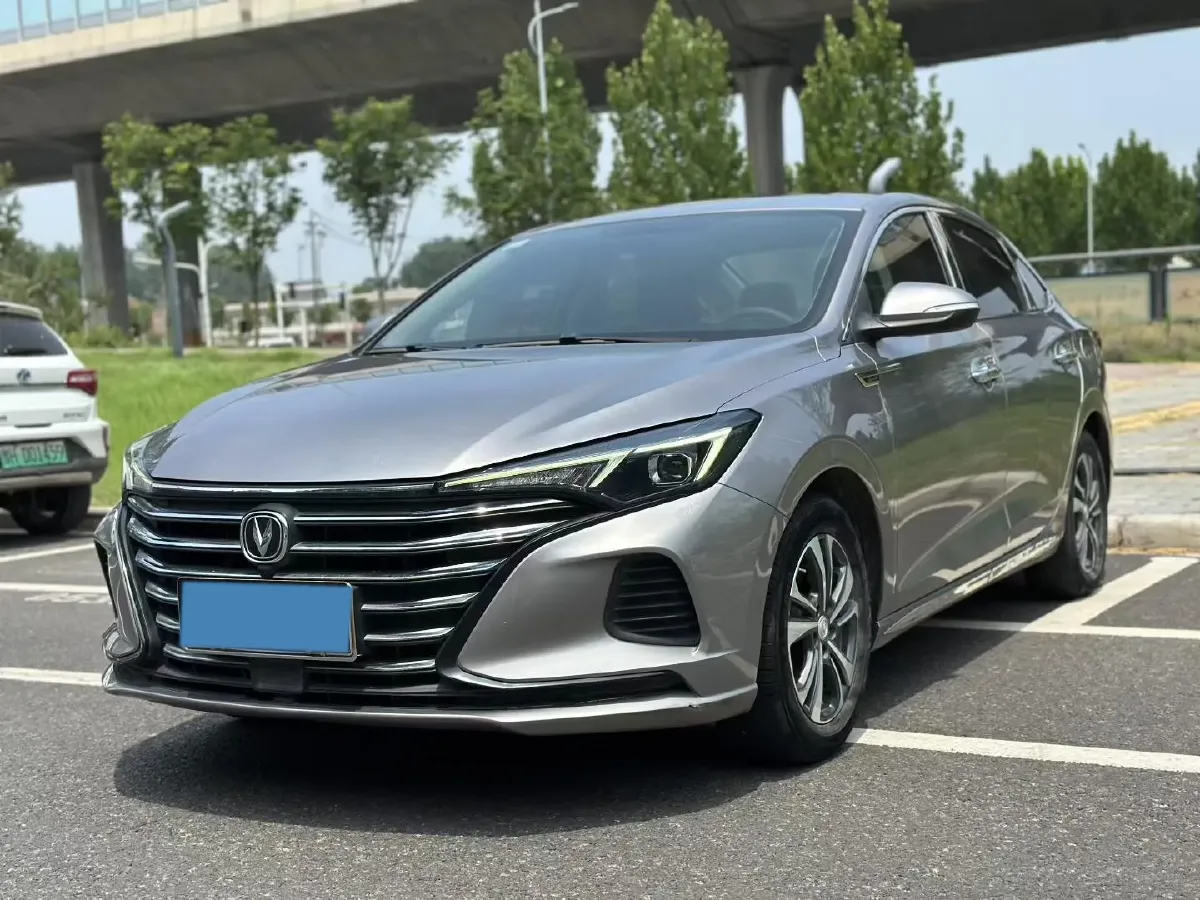 2021 ChangAn Eado 1.4T 160HP L4 7DCT,autocango,china used car exporter,china ev exporter,chinese used car exporter,chinese used ev exporter