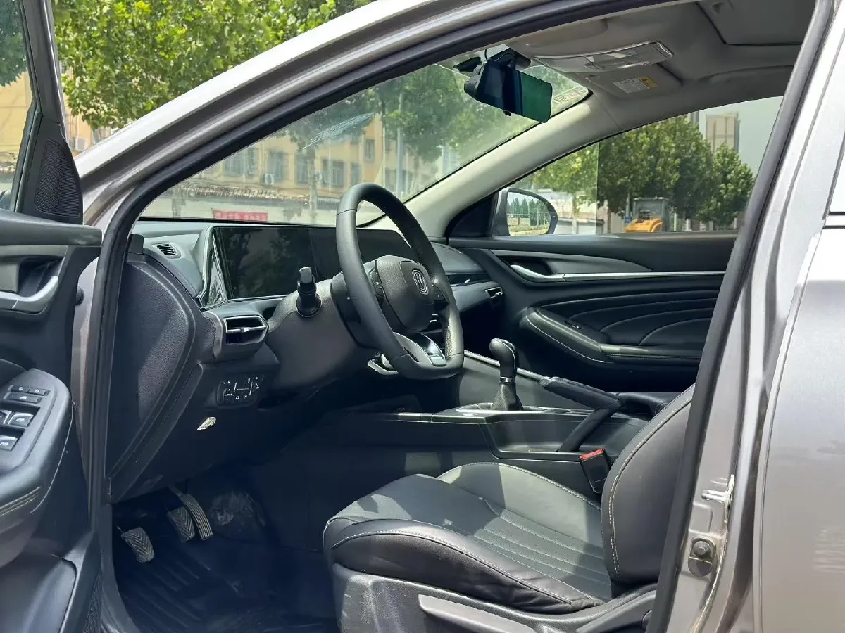 2021 ChangAn Eado 1.4T 160HP L4 7DCT,autocango,china used car exporter,china ev exporter,chinese used car exporter,chinese used ev exporter
