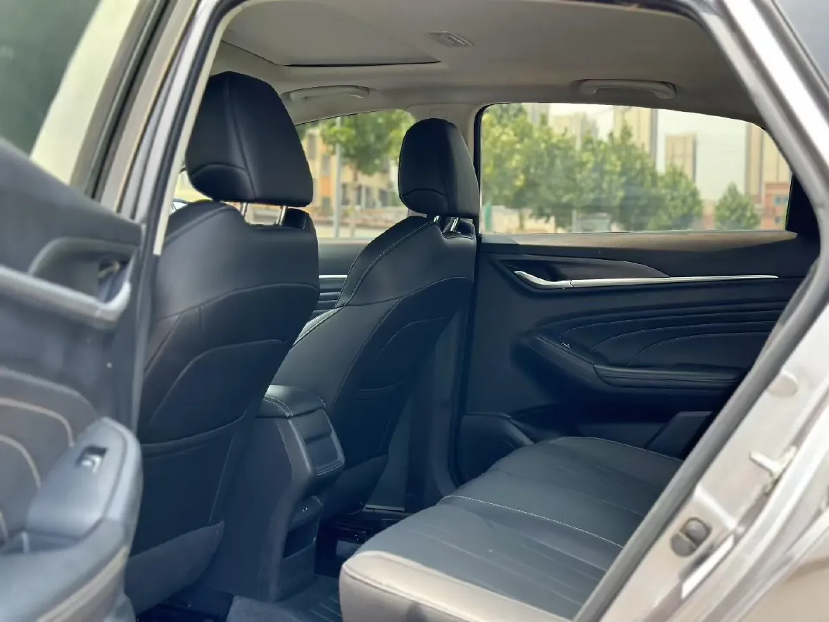 2021 ChangAn Eado 1.4T 160HP L4 7DCT,autocango,china used car exporter,china ev exporter,chinese used car exporter,chinese used ev exporter