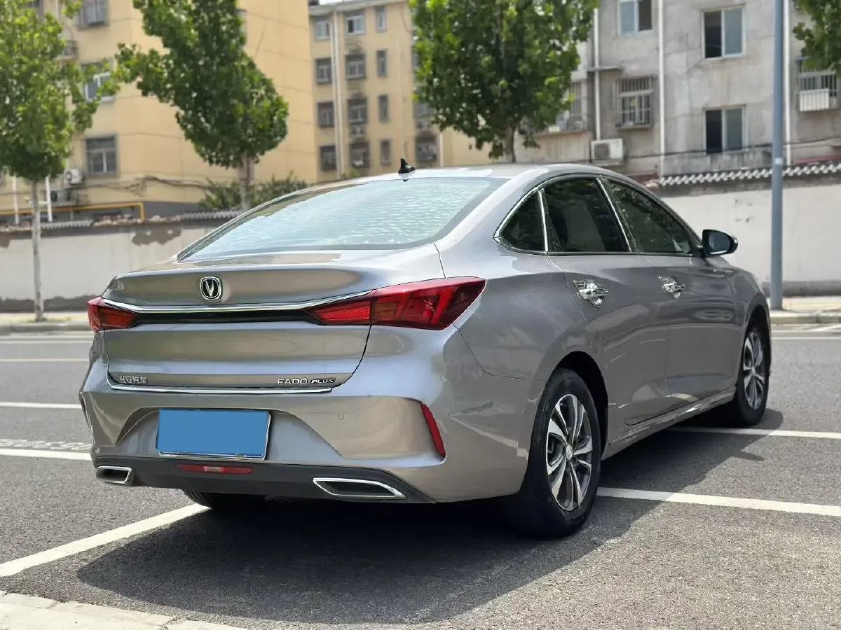2021 ChangAn Eado 1.4T 160HP L4 7DCT,autocango,china used car exporter,china ev exporter,chinese used car exporter,chinese used ev exporter