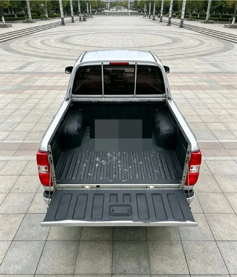 2018 Dongfeng RuiQi 2.4L 139HP L4 5MT,autocango,china used car exporter,china ev exporter,chinese used car exporter,chinese used ev exporter