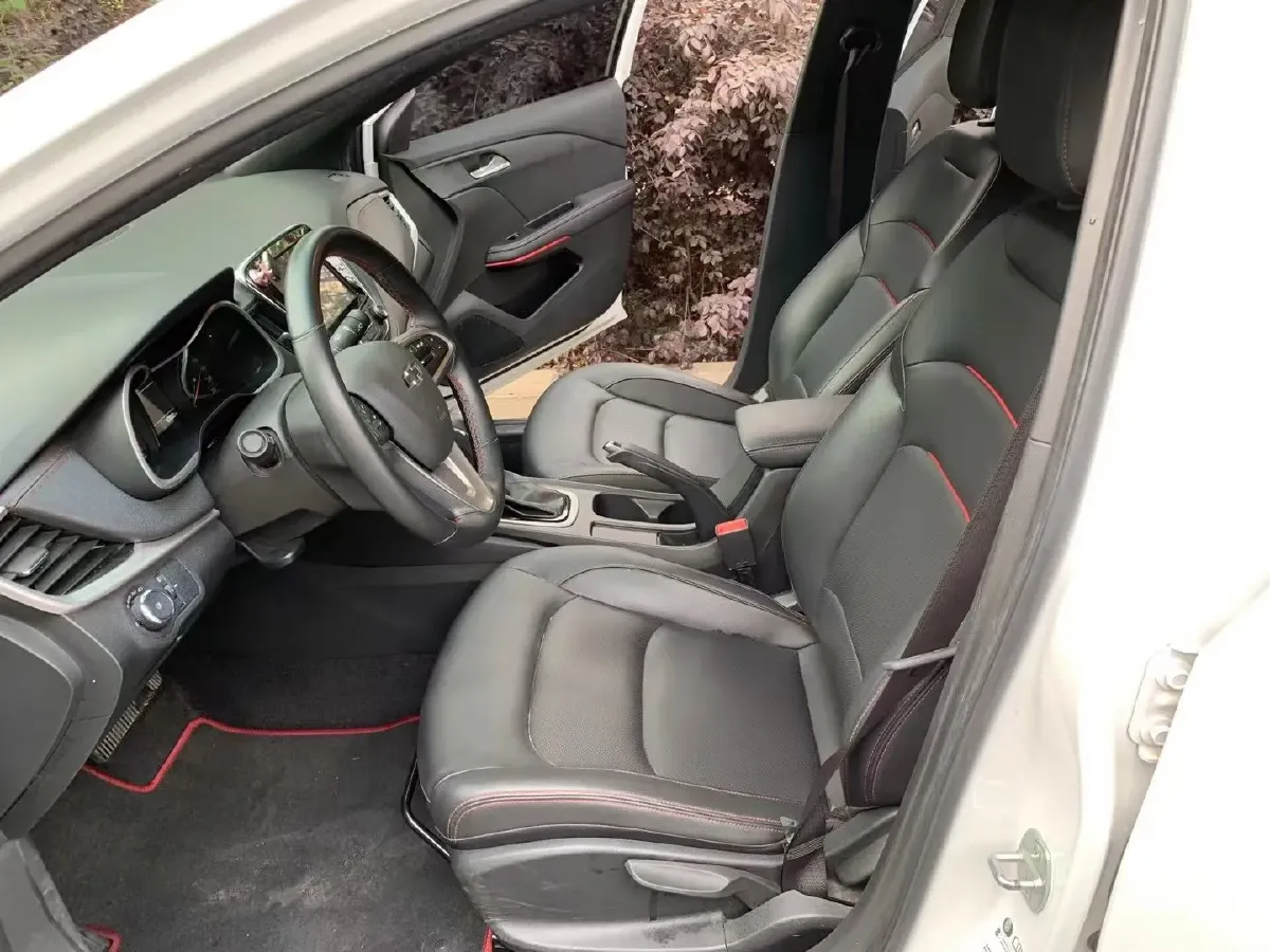 2019 Chevrolet Monza 1.3T 163HP L3 6AT,autocango,china used car exporter,china ev exporter,chinese used car exporter,chinese used ev exporter