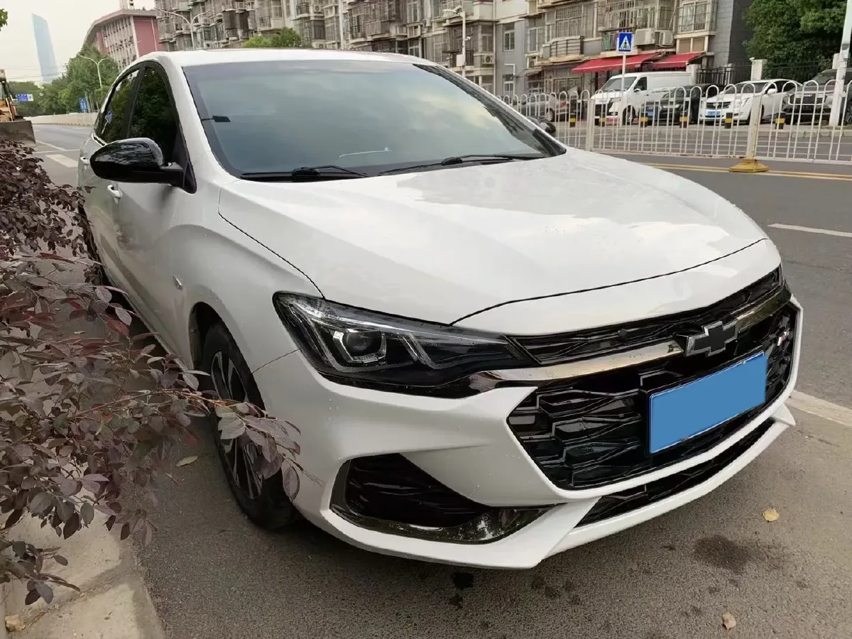 2019 Chevrolet Monza 1.3T 163HP L3 6AT,autocango,china used car exporter,china ev exporter,chinese used car exporter,chinese used ev exporter