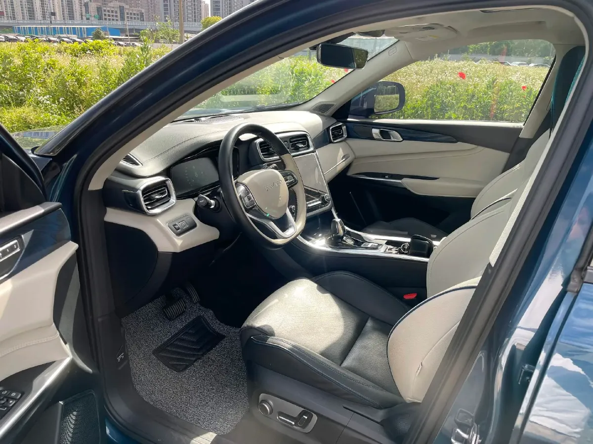2019 LYNK&CO 01 2.0T 190HP L4 6AT,autocango,china used car exporter,china ev exporter,chinese used car exporter,chinese used ev exporter