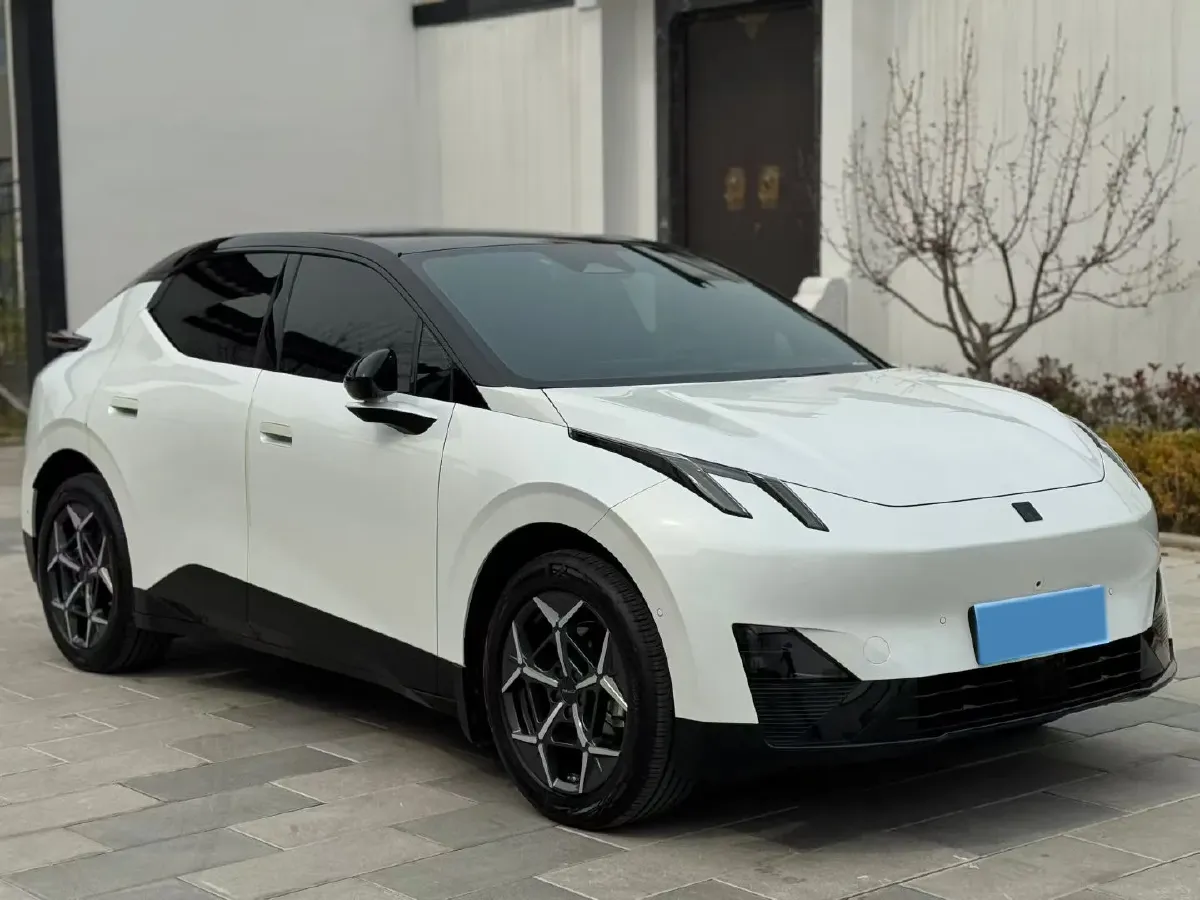 2025 Dongfeng Z9 2.0T 258HP L4 8AT,autocango,china used car exporter,china ev exporter,chinese used car exporter,chinese used ev exporter