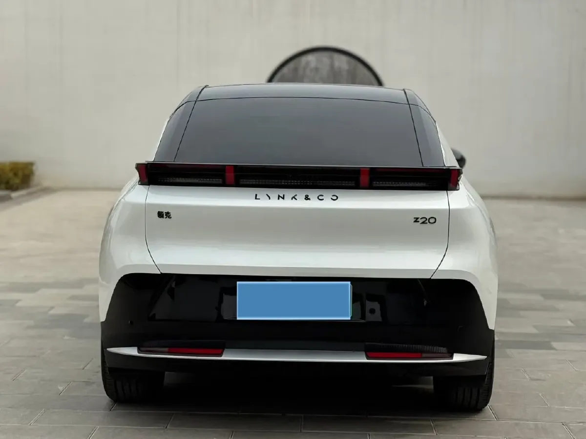 2025 Dongfeng Z9 2.0T 258HP L4 8AT,autocango,china used car exporter,china ev exporter,chinese used car exporter,chinese used ev exporter
