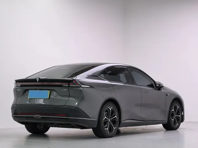 2024 Deepal L07 1.5L 98HP L4 REEV 28.39KWH,autocango,china used car exporter,china ev exporter,chinese used car exporter,chinese used ev exporter