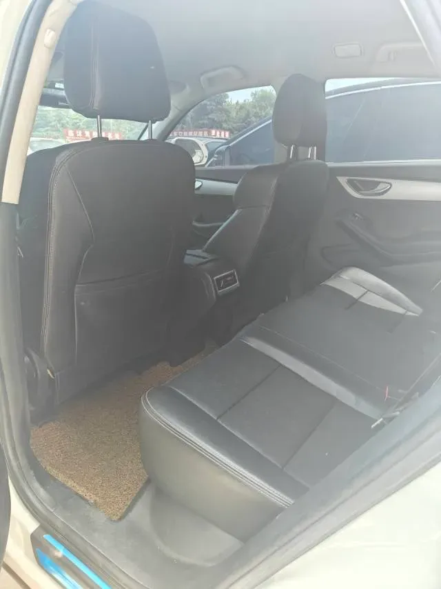 2017 Zotye SR7 1.5T 150HP L4 CVT,autocango,china used car exporter,china ev exporter,chinese used car exporter,chinese used ev exporter