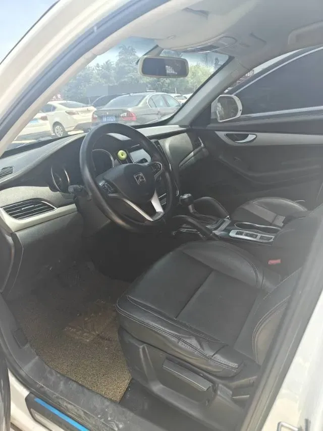 2017 Zotye SR7 1.5T 150HP L4 CVT,autocango,china used car exporter,china ev exporter,chinese used car exporter,chinese used ev exporter