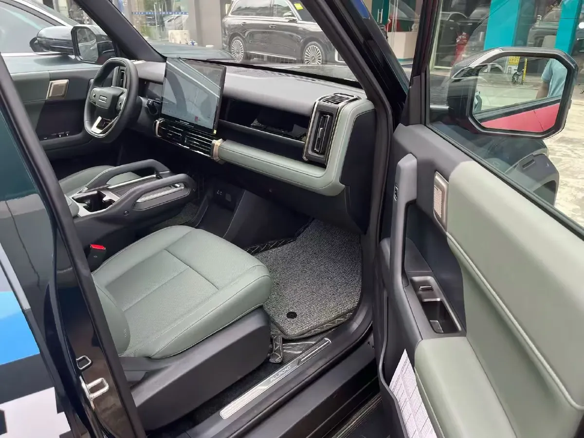 2025 Fulwin FulwinX3 BEV,autocango,china used car exporter,china ev exporter,chinese used car exporter,chinese used ev exporter