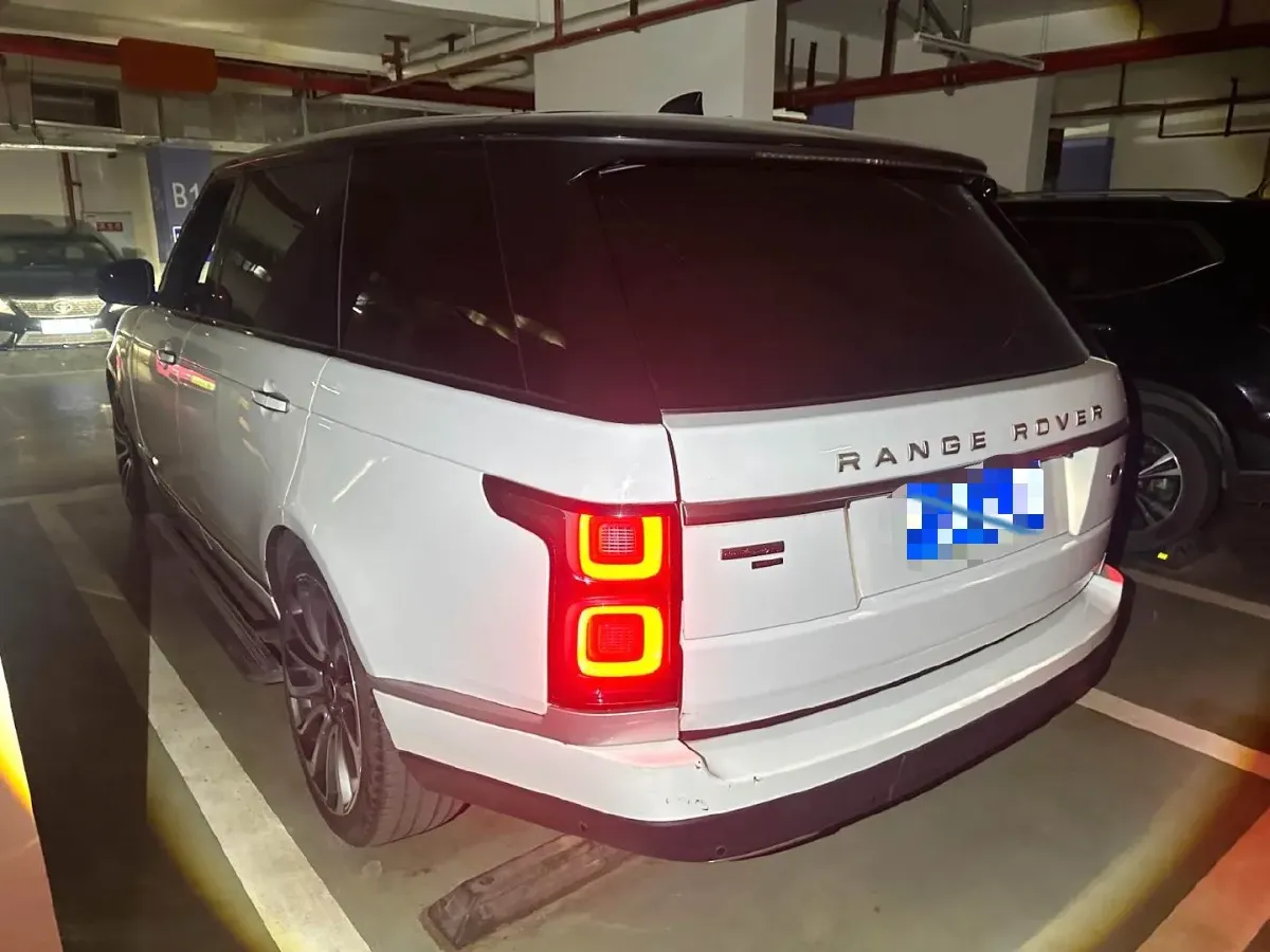 2022 Land Rover Range Rover 3.0T 400HP L6 8AT,autocango,china used car exporter,china ev exporter,chinese used car exporter,chinese used ev exporter