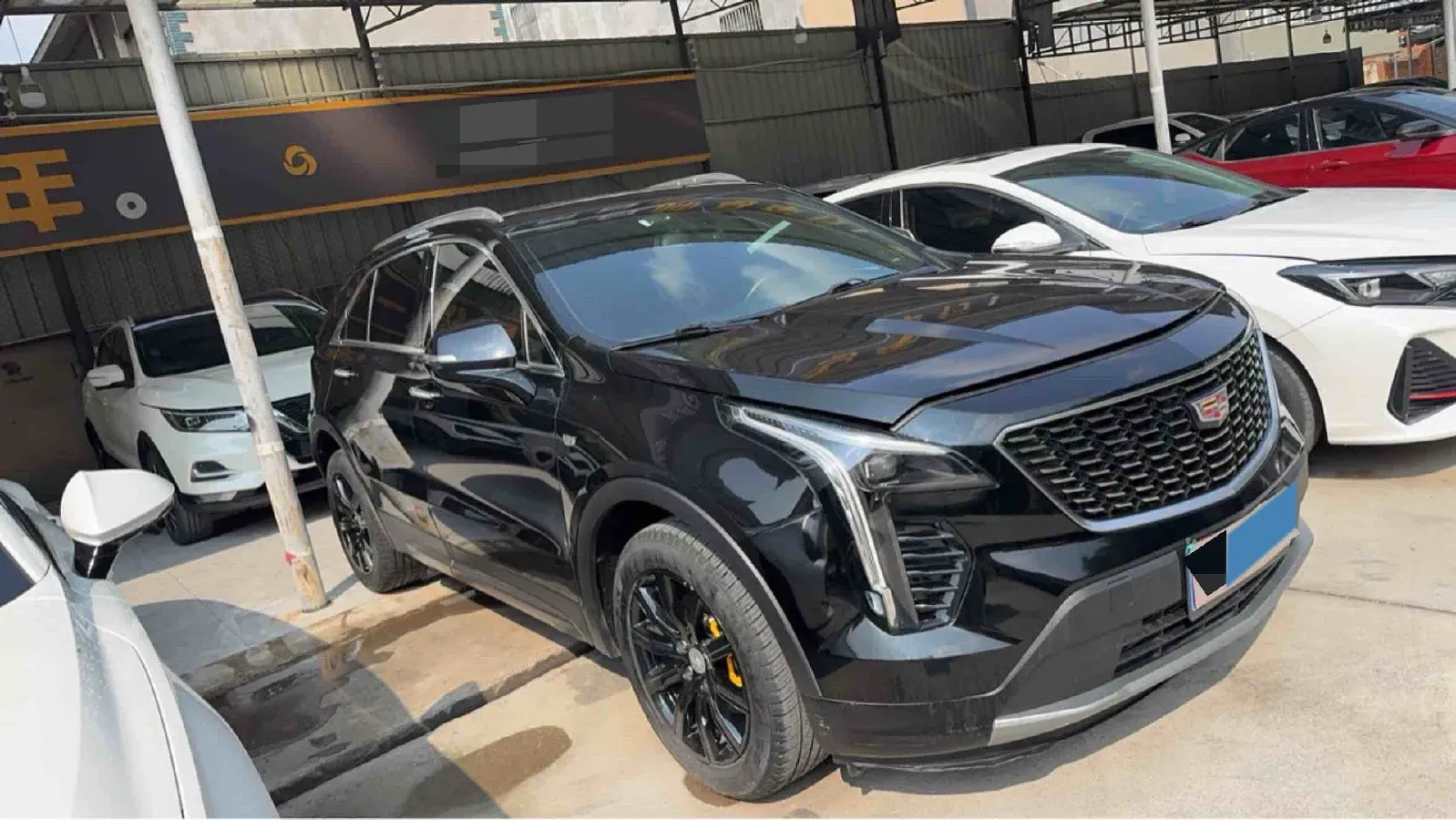 2022 Cadillac XT4 2.0T 237HP L4 9AT,autocango,china used car exporter,china ev exporter,chinese used car exporter,chinese used ev exporter